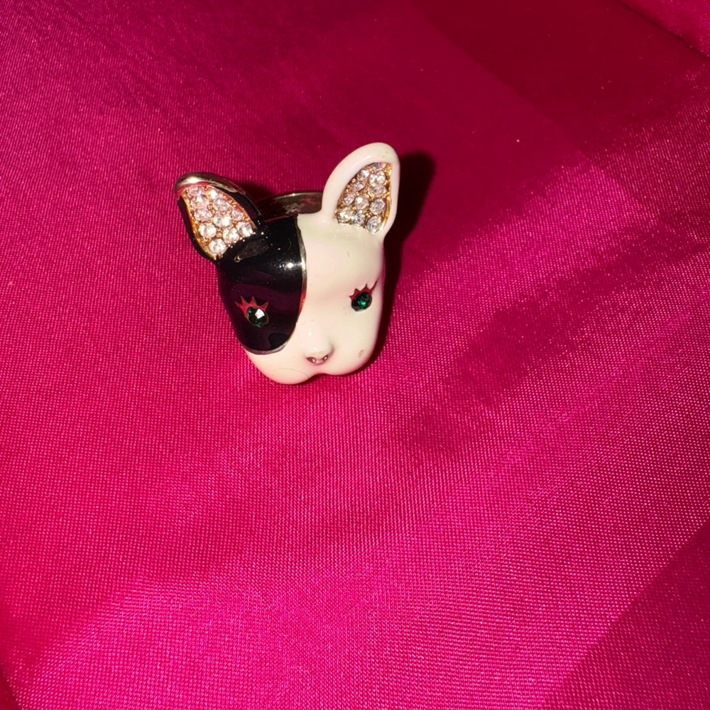 Betsey Johnson Black and White French Bulldog Ring *VINTAGE, RARE FIND*
